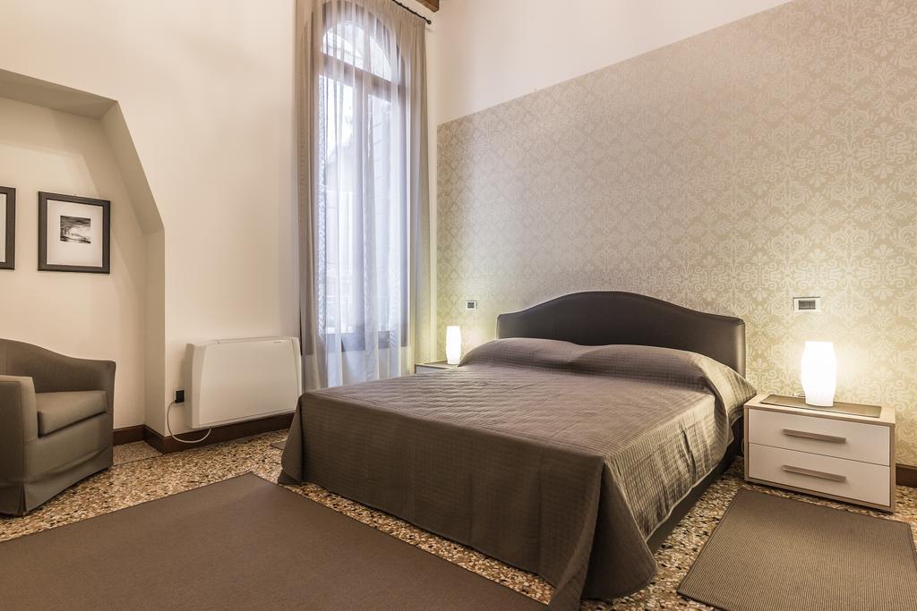 Ca' Del Monastero 3 Collection Apartment For 4 Guests With Lift Venetië Kamer foto