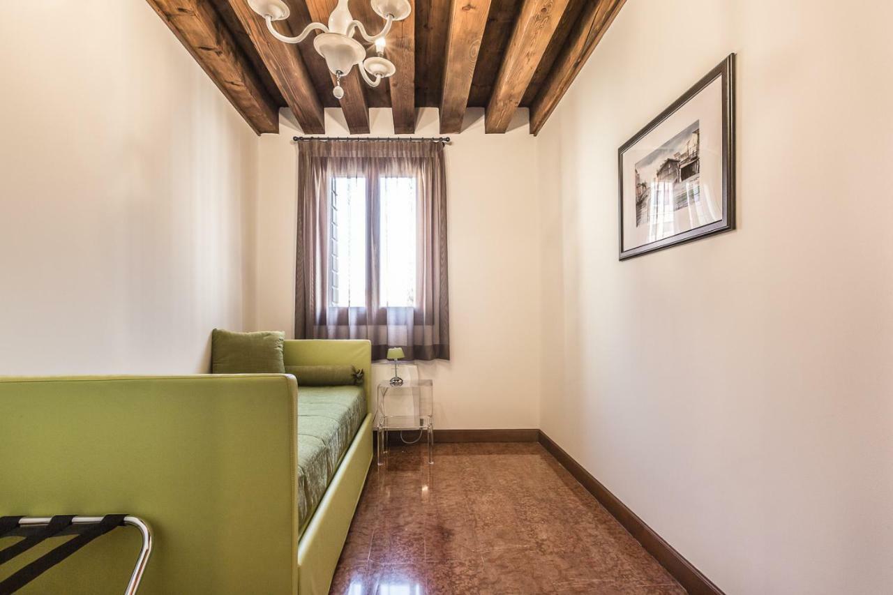 Ca' Del Monastero 3 Collection Apartment For 4 Guests With Lift Venetië Buitenkant foto