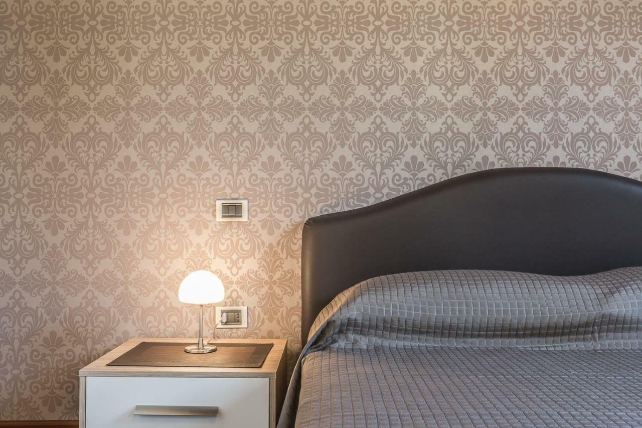 Ca' Del Monastero 3 Collection Apartment For 4 Guests With Lift Venetië Buitenkant foto