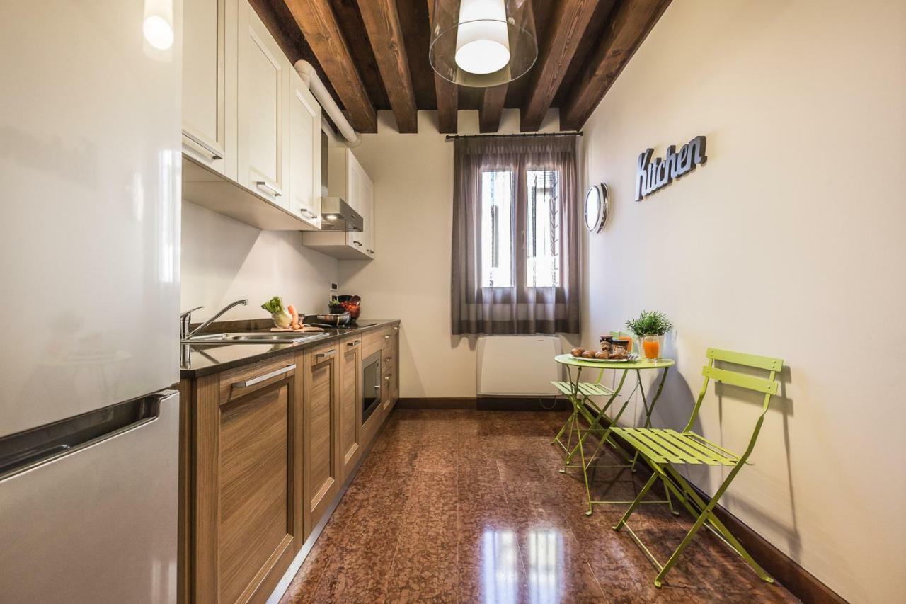 Ca' Del Monastero 3 Collection Apartment For 4 Guests With Lift Venetië Buitenkant foto