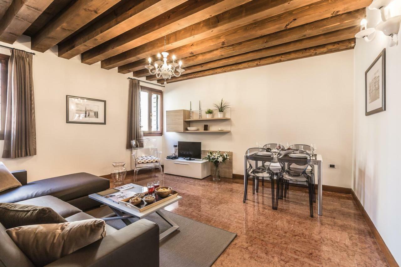 Ca' Del Monastero 3 Collection Apartment For 4 Guests With Lift Venetië Buitenkant foto